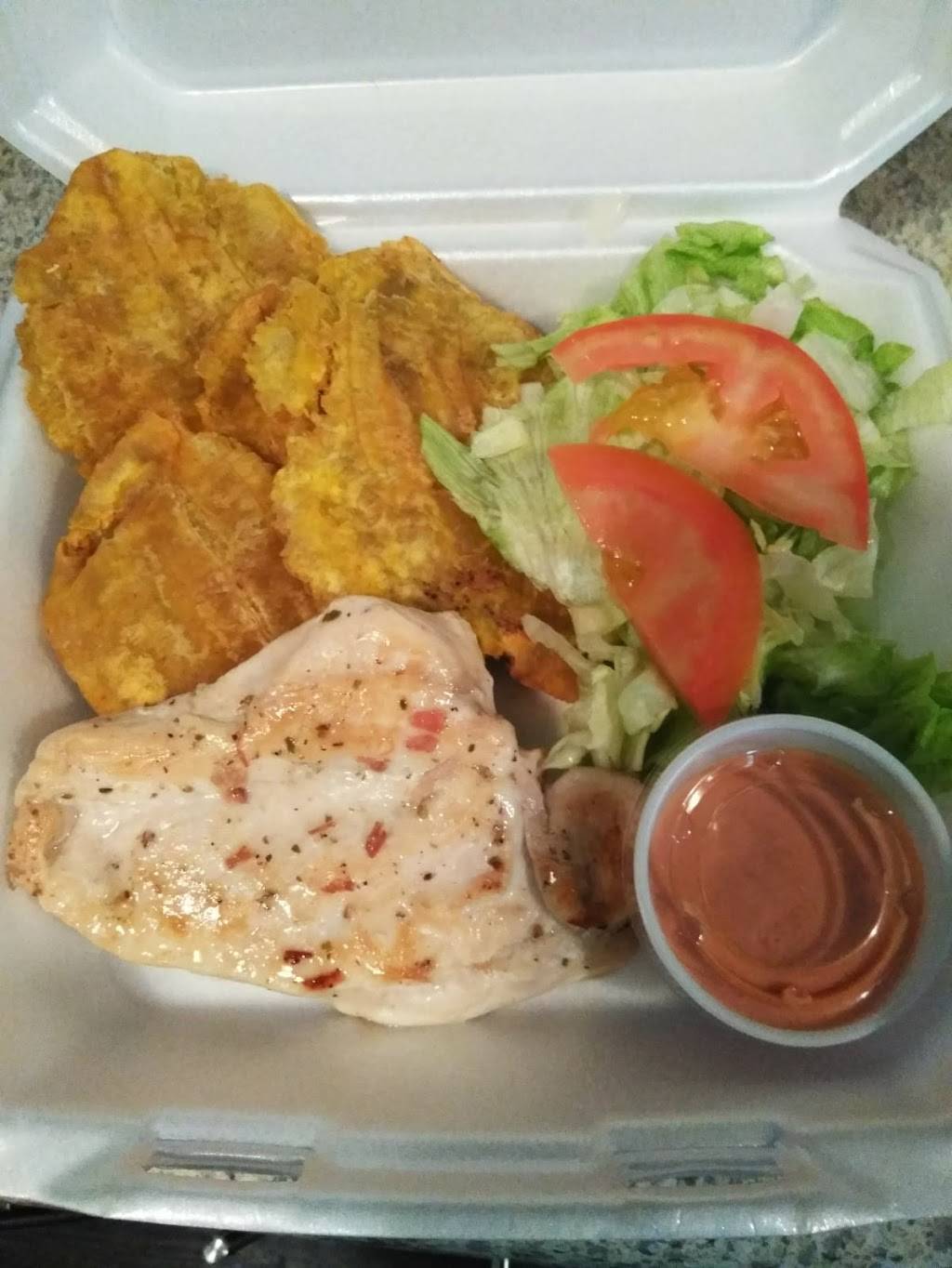 Monchos Tripletas Place | restaurant | 1008 Cooper Square Cir apt 173, Arlington, TX 76013, USA | 8179832615 OR +1 817-983-2615