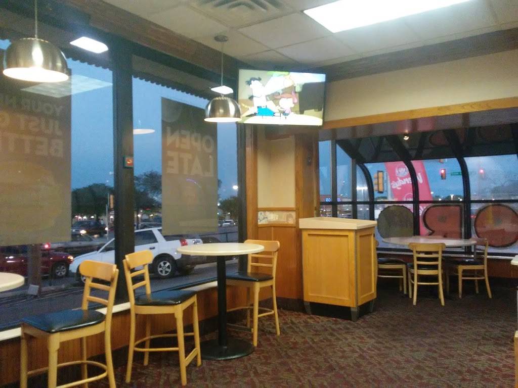 Wendys | restaurant | 221 W E Seminary Dr, Fort Worth, TX 76115, USA | 8179212951 OR +1 817-921-2951