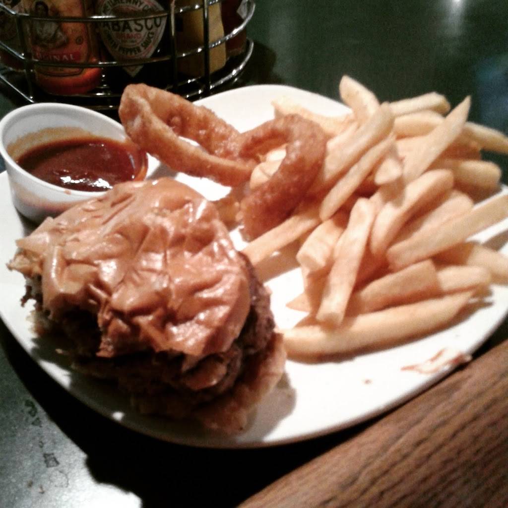 Elk Grove Sports Bar & Grill | restaurant | 9661 Elk Grove Florin Rd C, Elk Grove, CA 95624, USA | 9166856103 OR +1 916-685-6103