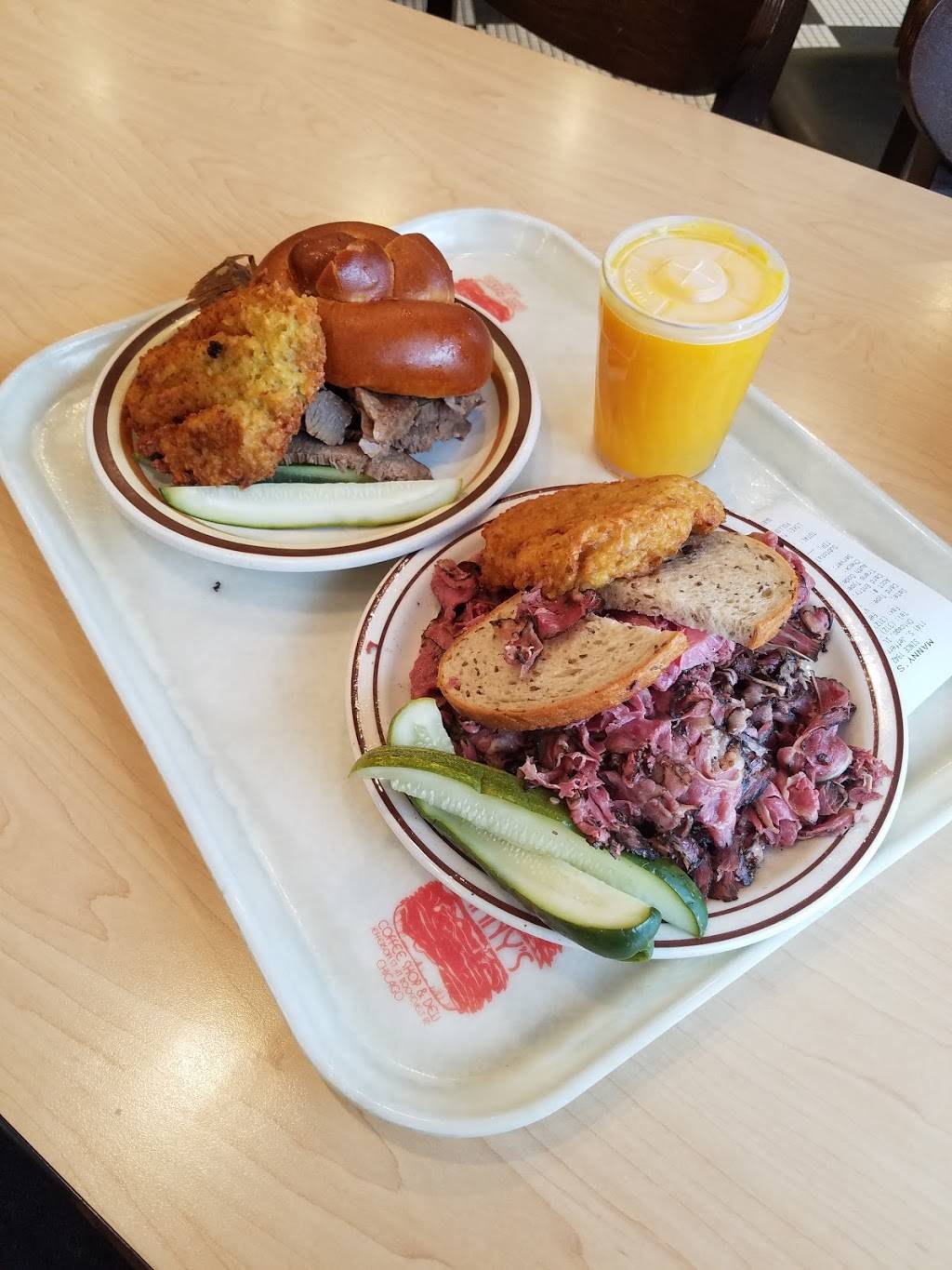 Mannys Coffee Shop & Deli | cafe | 1141 S Jefferson St, Chicago, IL 60607, USA | 3129392855 OR +1 312-939-2855
