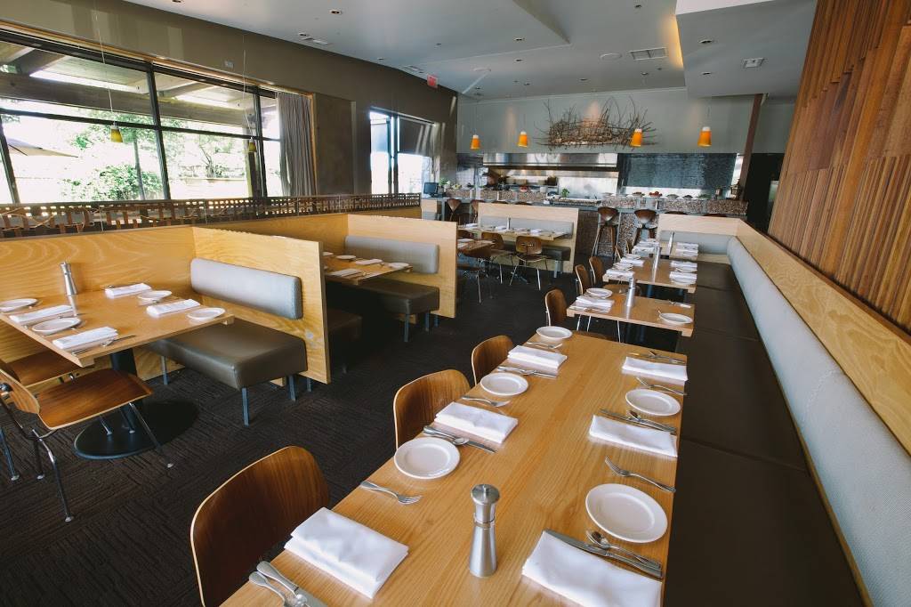 Roots Restaurant & Bar | restaurant | 19215 SE 34th St, Camas, WA 98607, USA | 3602603001 OR +1 360-260-3001