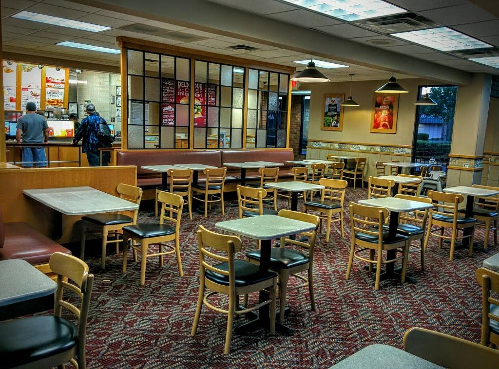 Wendys | restaurant | 39175 Blacow Rd, Fremont, CA 94538, USA | 5107918428 OR +1 510-791-8428
