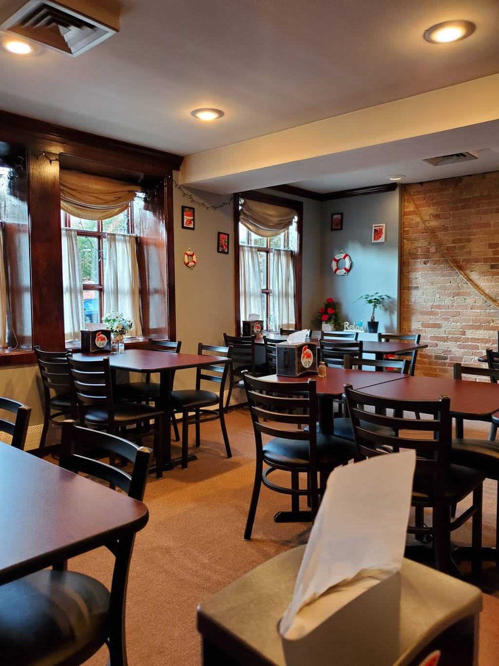 The Crabman | restaurant | 341 Franklin St, Buffalo, NY 14202, USA | 7163226001 OR +1 716-322-6001