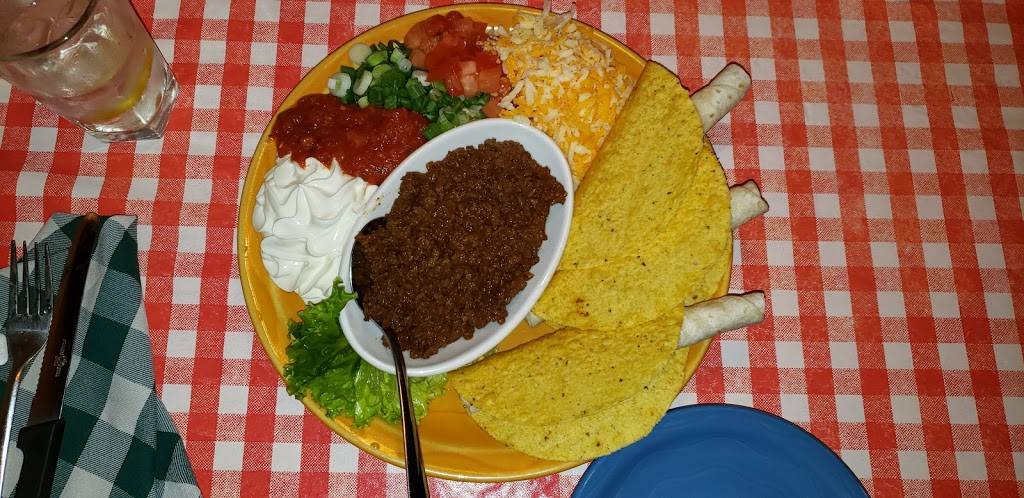 Cajun Pepper | restaurant | 455 Grand Ave E, Chatham, ON N7L 1X4, Canada | 5193521150 OR +1 519-352-1150