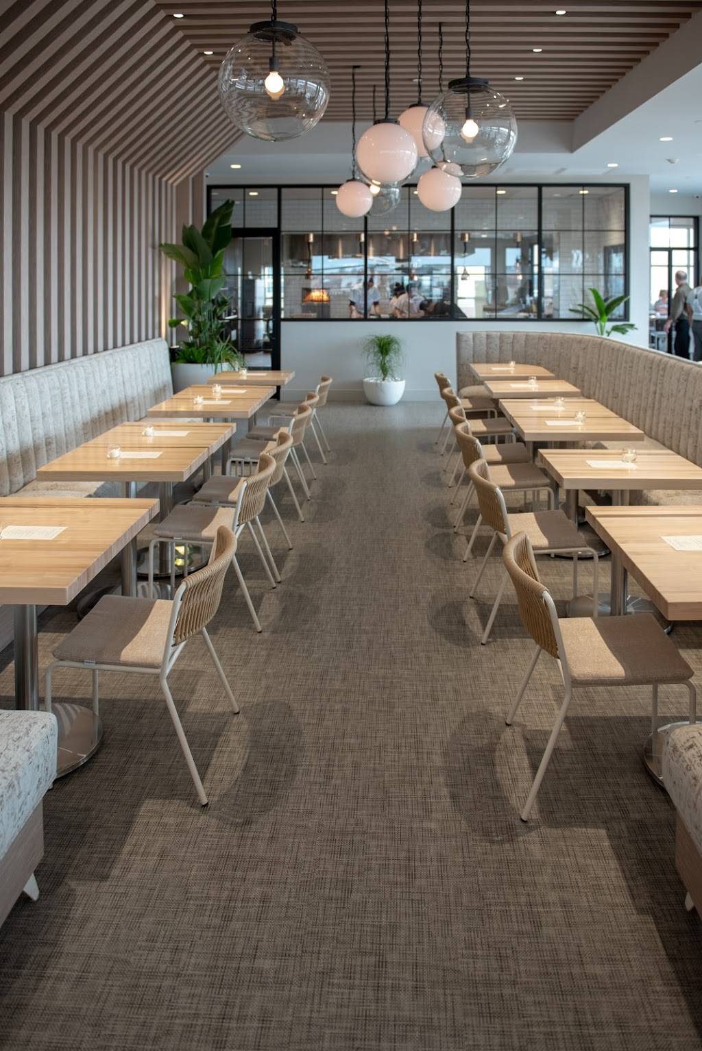 Santo Cielo | restaurant | 123 Water St #509, Naperville, IL 60540, USA | 6303230700 OR +1 630-323-0700