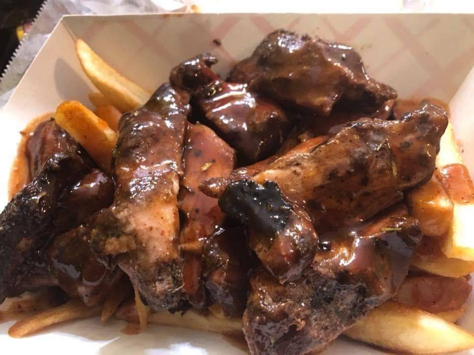 Chicago Smerqs | restaurant | 2801, 213 E 79th St, Chicago, IL 60619, USA | 7739664257 OR +1 773-966-4257