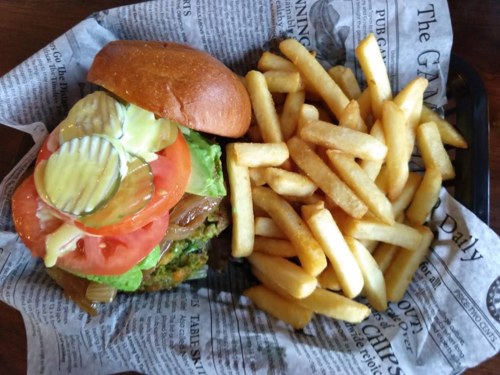 The Clubhouse | restaurant | 377 Denton Ave, New Hyde Park, NY 11040, USA | 5168731110 OR +1 516-873-1110