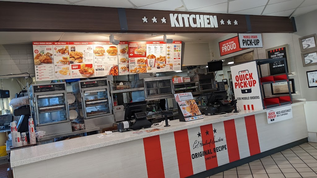 KFC | restaurant | 2017 N Hazel St, Hope, AR 71801, USA | 8707778677 OR +1 870-777-8677