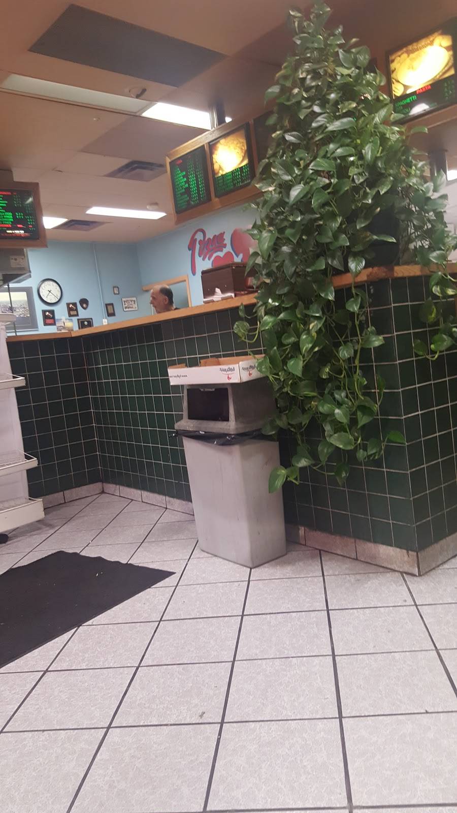 Pizza Lovers Inc | restaurant | 368 Washington Ave, Chelsea, MA 02150, USA | 6178892225 OR +1 617-889-2225