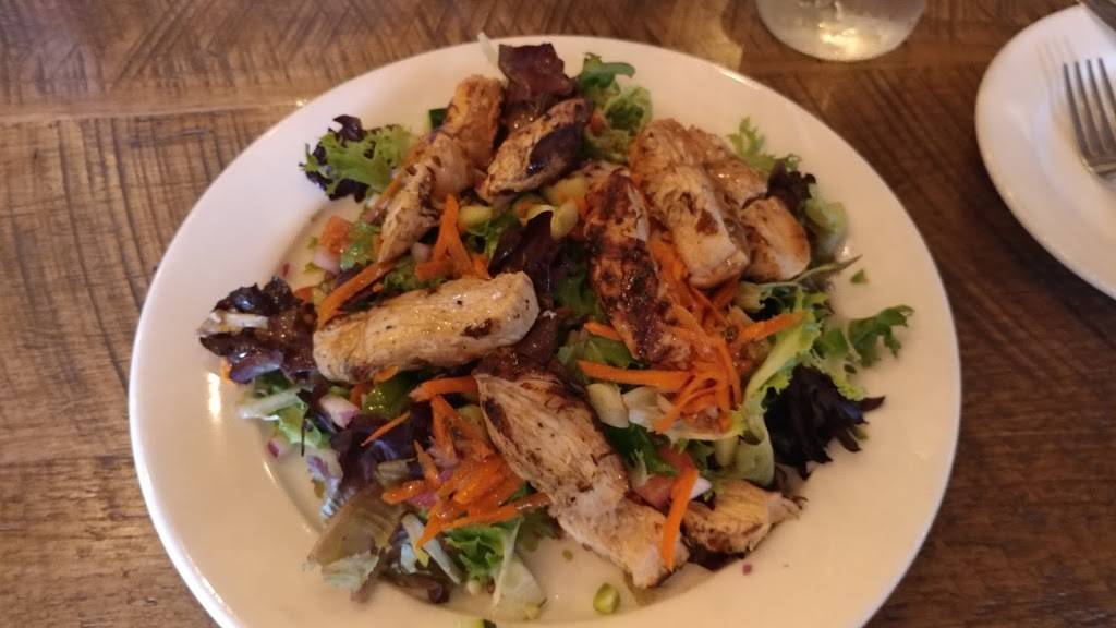 Dimmick Inn & Steakhouse | restaurant | 101 E Harford St, Milford, PA 18337, USA | 5702964021 OR +1 570-296-4021