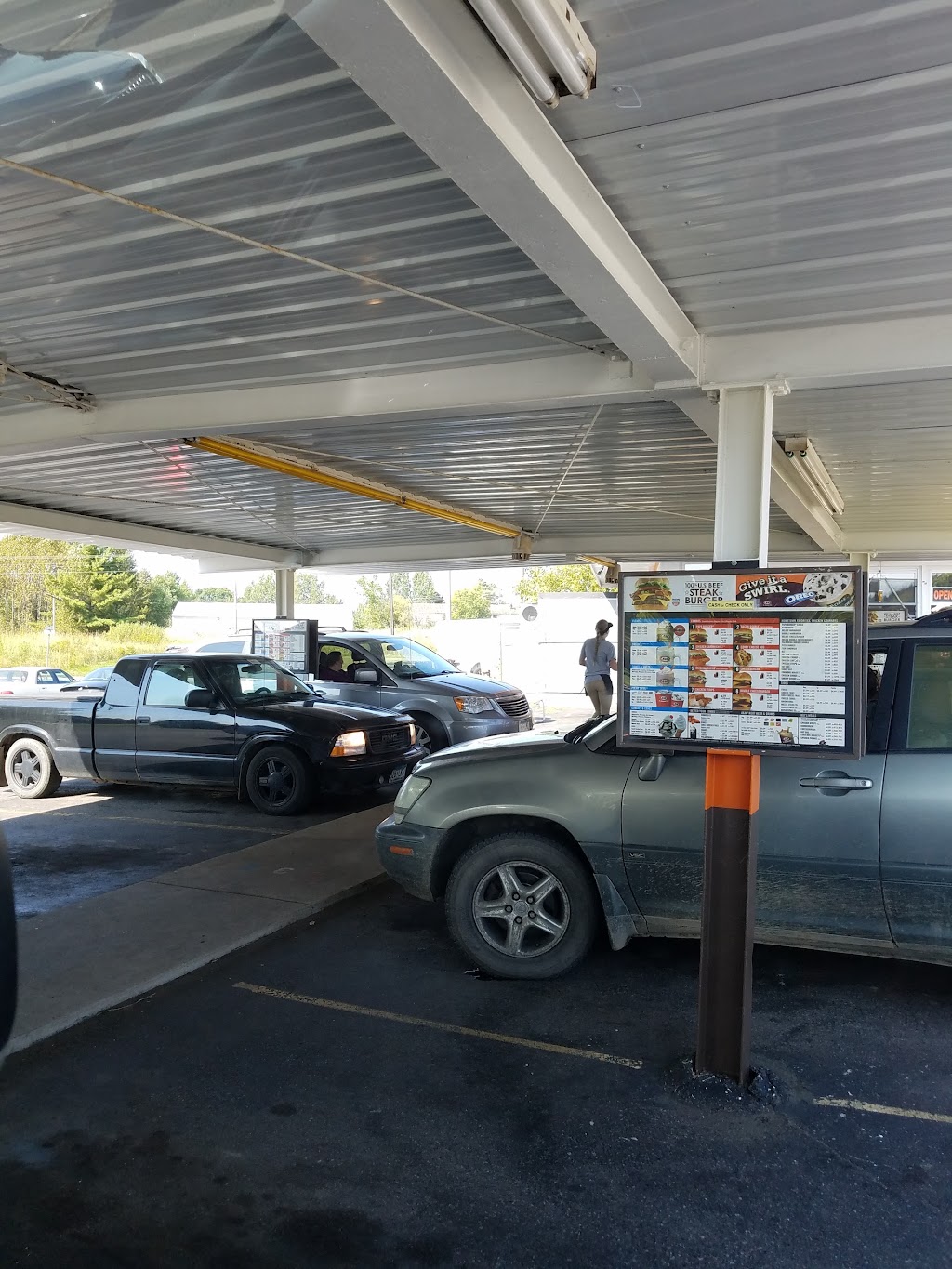 A&W Restaurant | restaurant | 103 Main St S, Aurora, MN 55705, USA | 2182292240 OR +1 218-229-2240