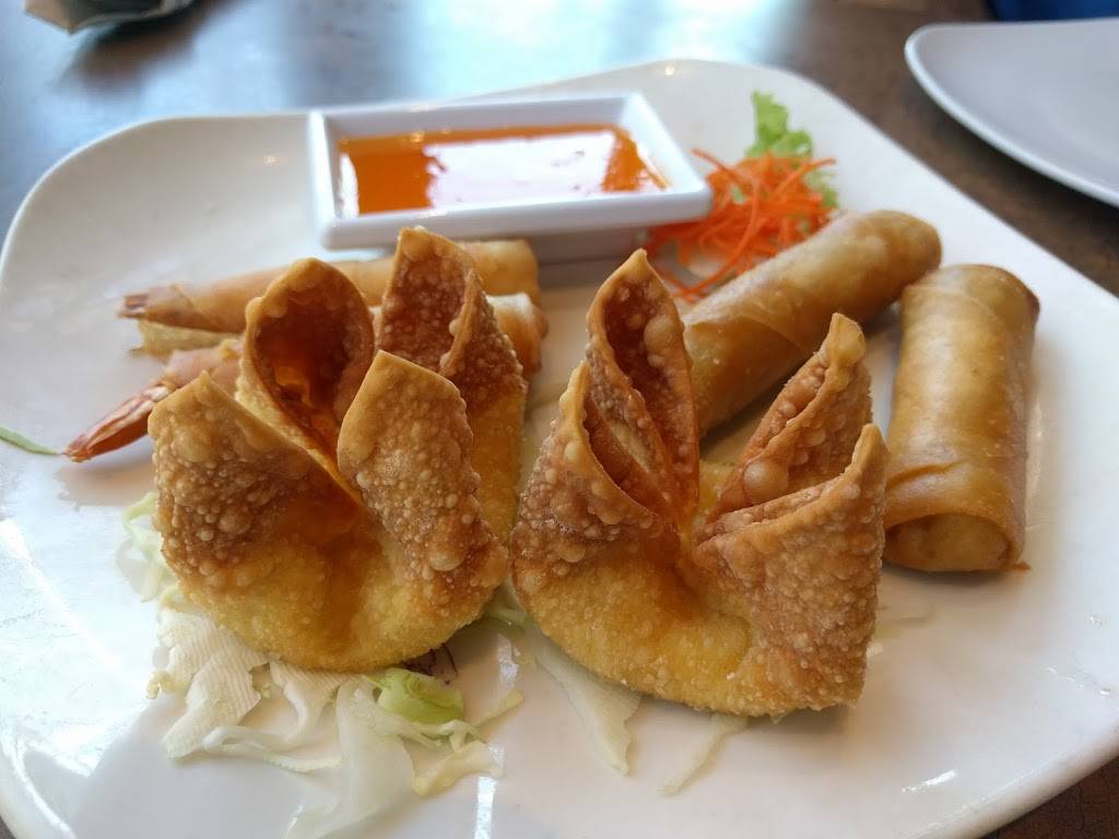 Sy Thai | restaurant | 459 E Big Beaver Rd, Troy, MI 48083, USA | 2488172694 OR +1 248-817-2694