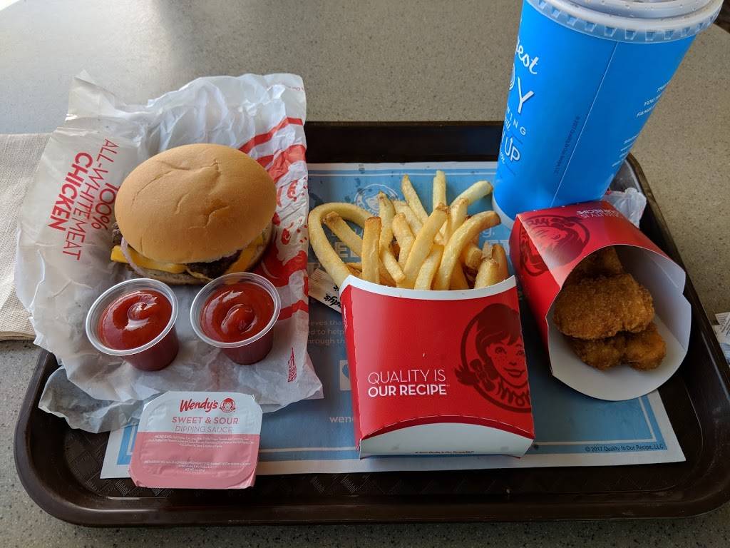Wendys | restaurant | 1374 E Hatch Rd, Modesto, CA 95351, USA | 2095372128 OR +1 209-537-2128