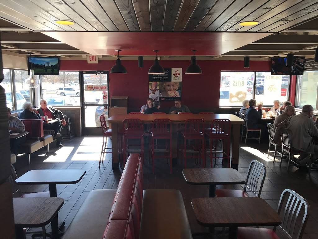 Arbys | restaurant | 2710 Lake Rd, Dyersburg, TN 38024, USA | 7312866788 OR +1 731-286-6788