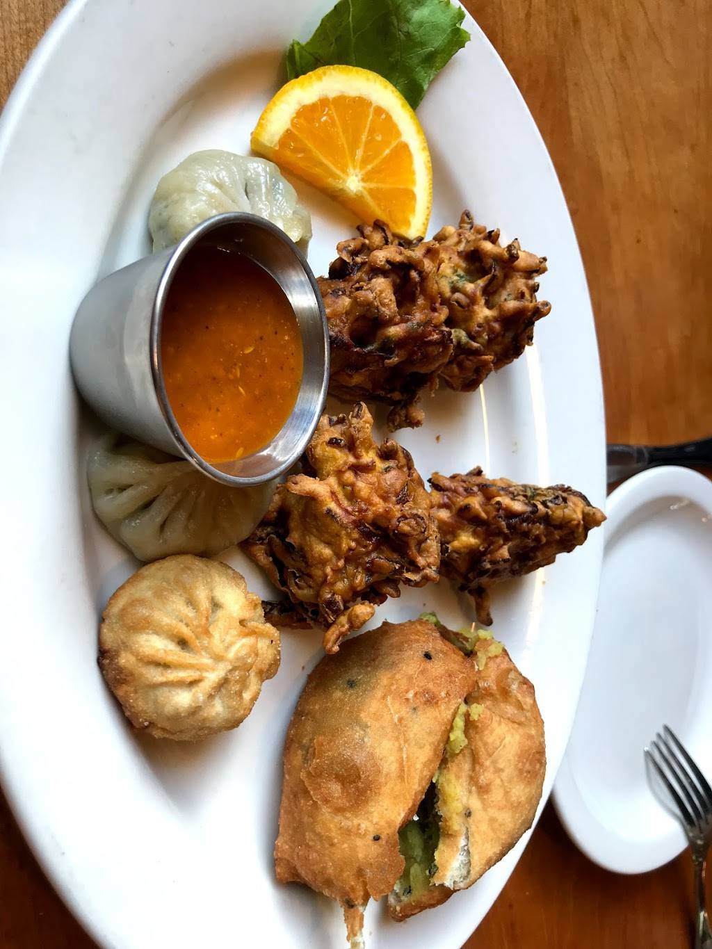 Himalayan Restaurant | restaurant | 2910 E Lake St, Minneapolis, MN 55406, USA | 6123320880 OR +1 612-332-0880