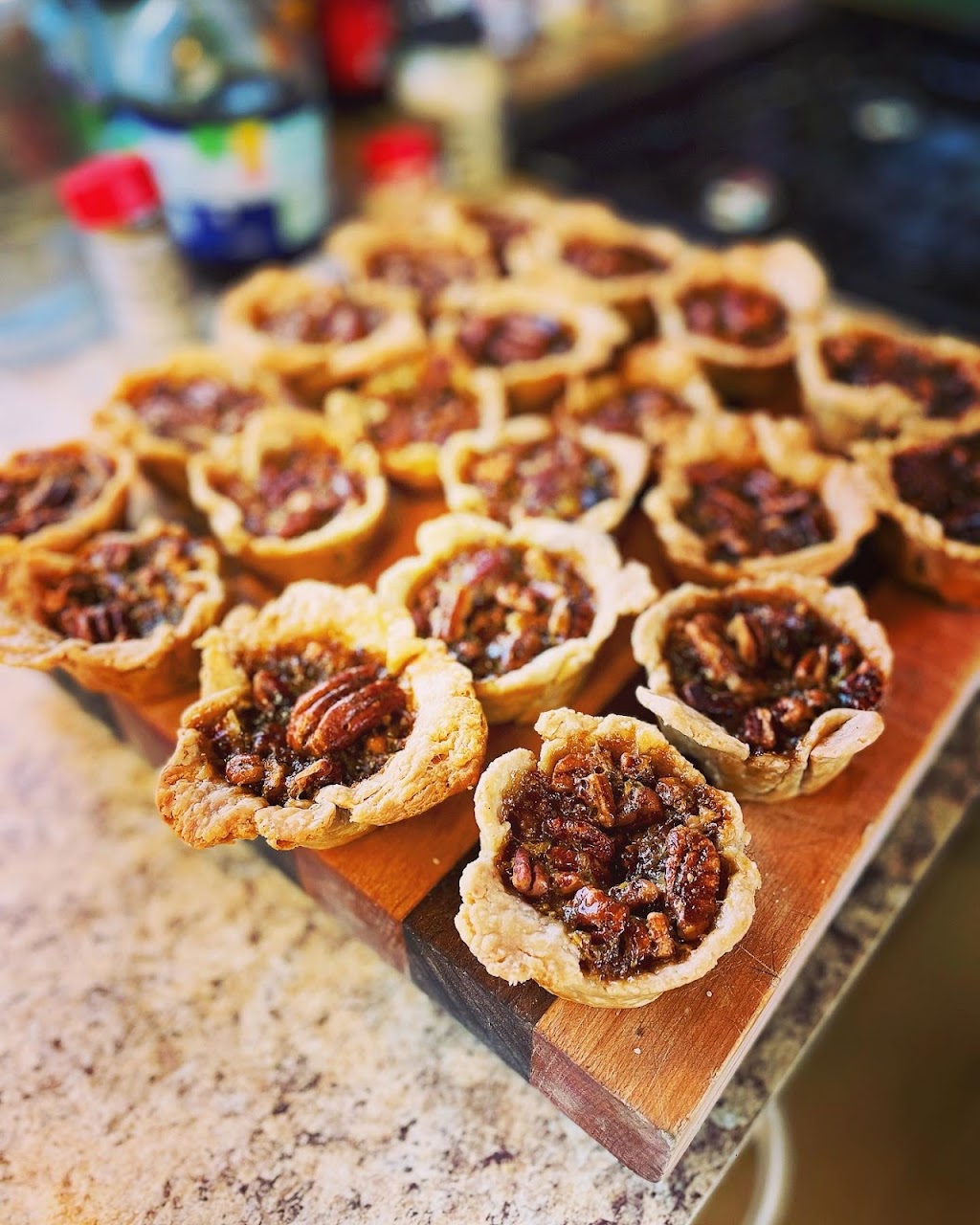 Lady Birds Barbeque | restaurant | 921 SW Coast Hwy, Newport, OR 97365, USA | 5412648391 OR +1 541-264-8391