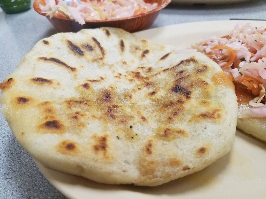 Adentro Cojutepeque | restaurant | 10136 Long Beach Blvd, Lynwood, CA 90262, USA | 3235694295 OR +1 323-569-4295