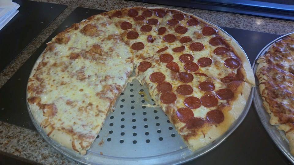 Barneys Pizza Chicago | restaurant | 5648 W Chicago Ave, Chicago, IL 60651, USA | 7732879100 OR +1 773-287-9100