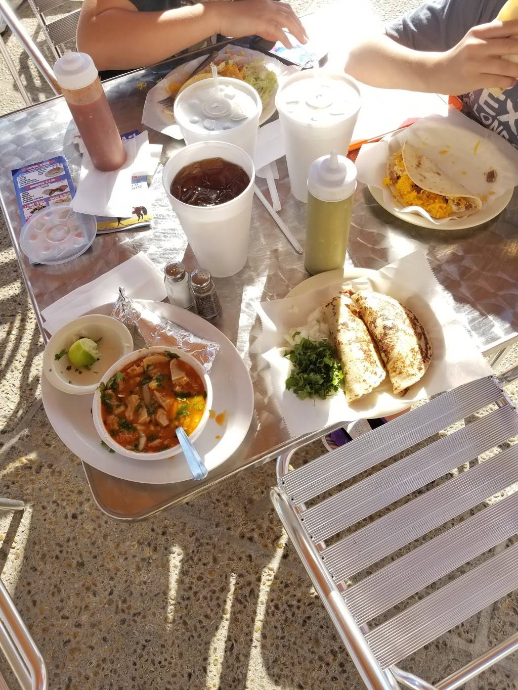 El Charro de Jalisco Express | restaurant | 107 N Business IH 35, New Braunfels, TX 78130, USA | 8306279649 OR +1 830-627-9649