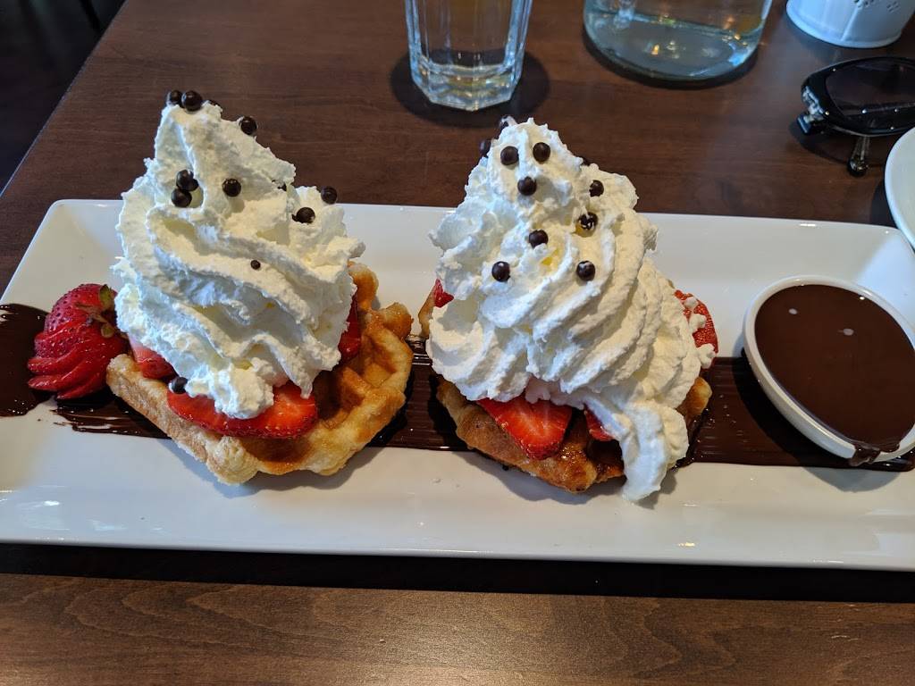 Juliette & Chocolat | restaurant | 5549 Av de Monkland, Montréal, QC H4A 1C8, Canada | 5145437212 OR +1 514-543-7212