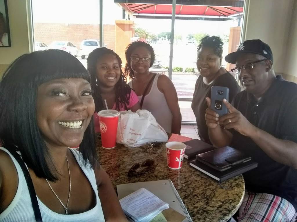 Panda Express | meal takeaway | 7554 McCart Ave, Fort Worth, TX 76133, USA | 8173700791 OR +1 817-370-0791