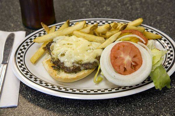 Classic Diner | restaurant | 39403 Fremont Blvd, Fremont, CA 94538, USA | 5106517241 OR +1 510-651-7241