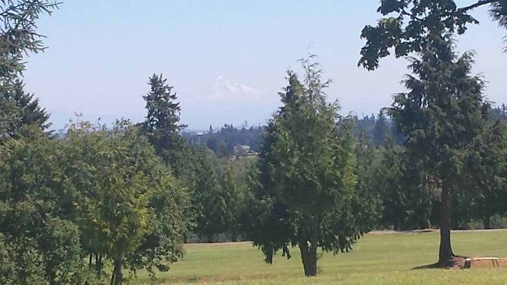 Wildwood Golf Course | restaurant | 21881 NW St Helens Rd, Portland, OR 97231, USA | 5036213402 OR +1 503-621-3402