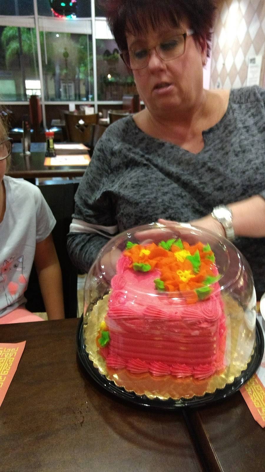 Star House Chinese Restaurant | restaurant | 1507 E Valley Pkwy, Escondido, CA 92027, USA | 7604896223 OR +1 760-489-6223