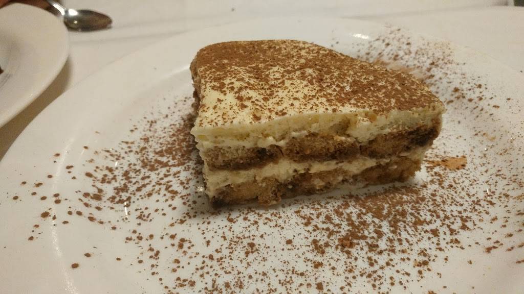 Ninos | restaurant | 1110 Hylan Blvd, Staten Island, NY 10305, USA | 7184483838 OR +1 718-448-3838