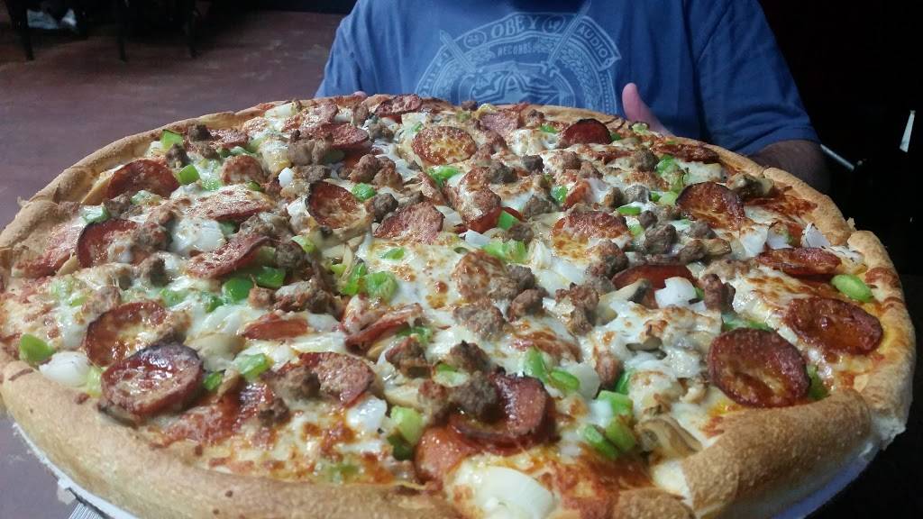 Boston House of Pizza | restaurant | 3332 S Mooney Blvd, Visalia, CA 93277, USA | 5596251235 OR +1 559-625-1235