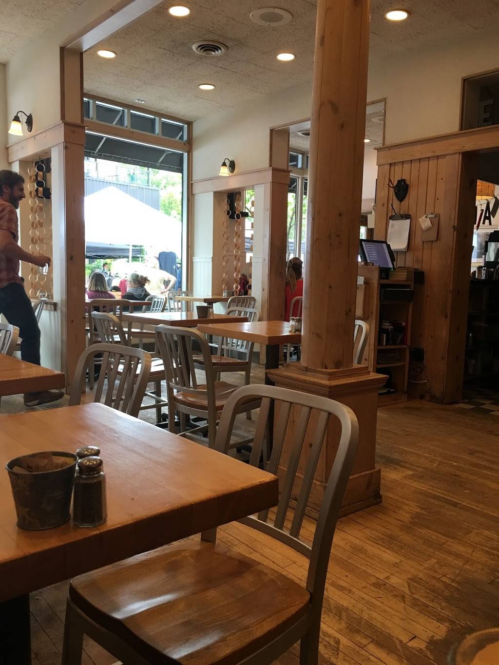 Zumbro Cafe | restaurant | 2803 W 43rd St, Minneapolis, MN 55410, USA | 6129203606 OR +1 612-920-3606