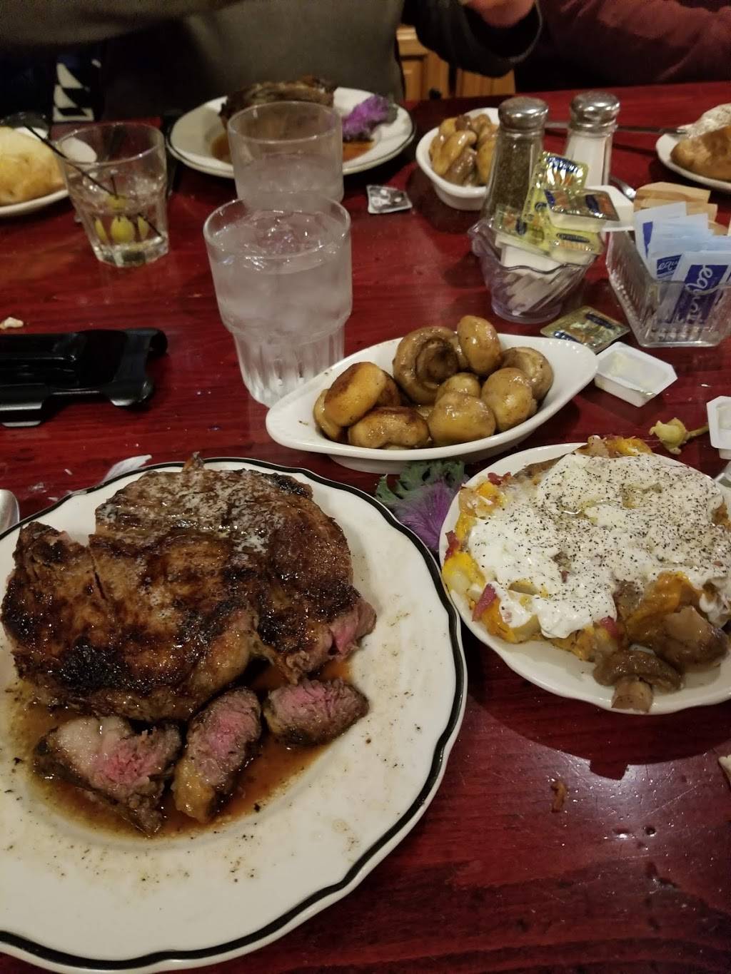 Rupps On Washington | restaurant | 1102 W Washington Ave, Cleveland, WI 53015, USA | 9206932017 OR +1 920-693-2017