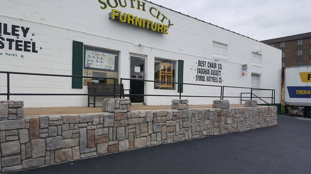 Churchs Chicken | restaurant | 701 N Noland Rd, Independence, MO 64050, USA | 8168363256 OR +1 816-836-3256