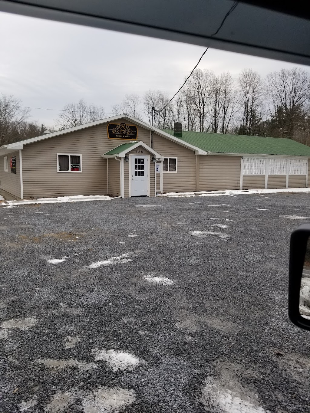 Rozeys Tavern & Grill | restaurant | 450 Brownville Rd, Gansevoort, NY 12831, USA | 5182230929 OR +1 518-223-0929