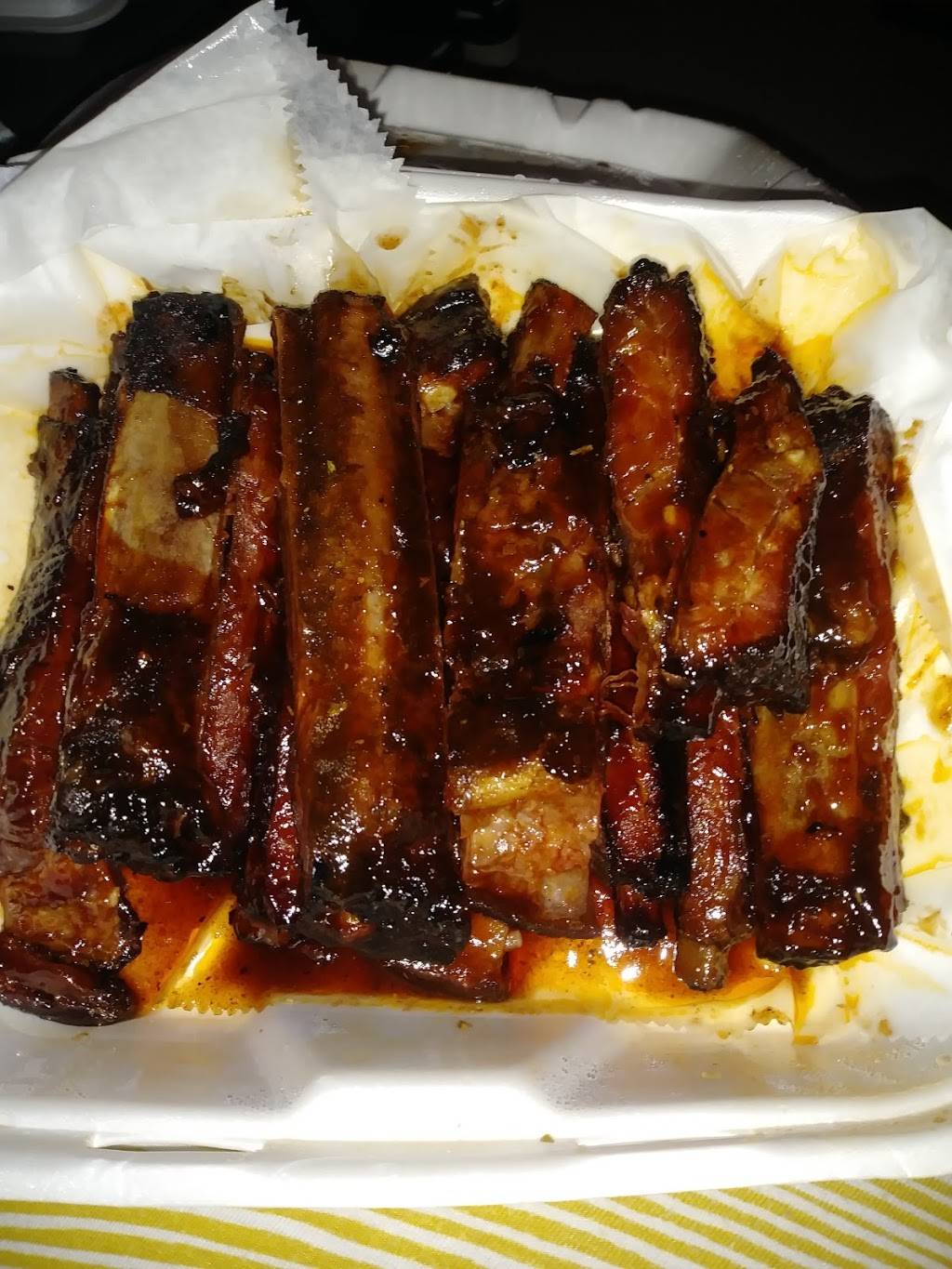 Popn Smoked BBQ | restaurant | 13849 Eight Mile Rd, Detroit, MI 48235, USA | 3133978109 OR +1 313-397-8109