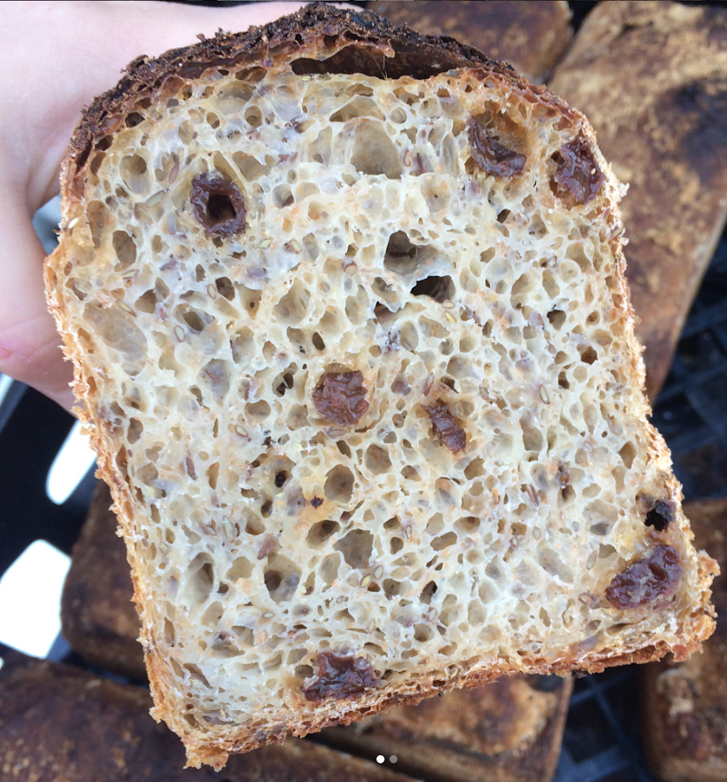 Seaweeds | restaurant | 16 Kennebec Ave, Oak Bluffs, MA 02557, USA | 5083387954 OR +1 508-338-7954