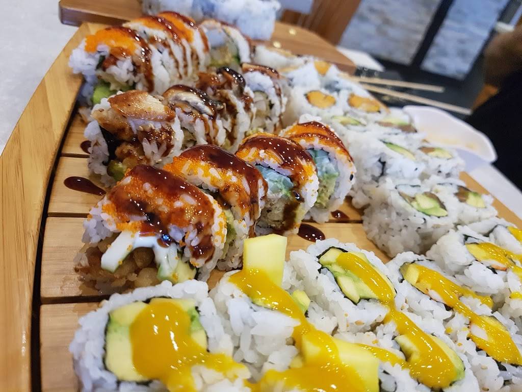 General Sushi | restaurant | 1065 Davis Dr, Newmarket, ON L3Y 2R9, Canada | 9052358007 OR +1 905-235-8007