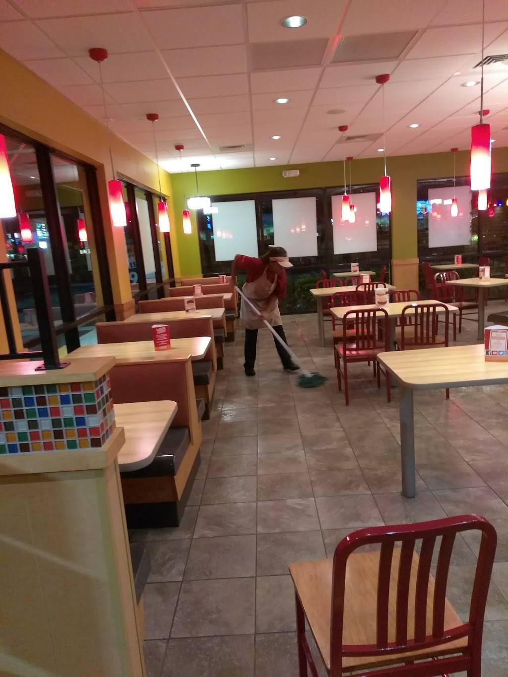 Popeyes Louisiana Kitchen | restaurant | 4547 S Semoran Blvd, Orlando, FL 32822, USA | 4072075726 OR +1 407-207-5726