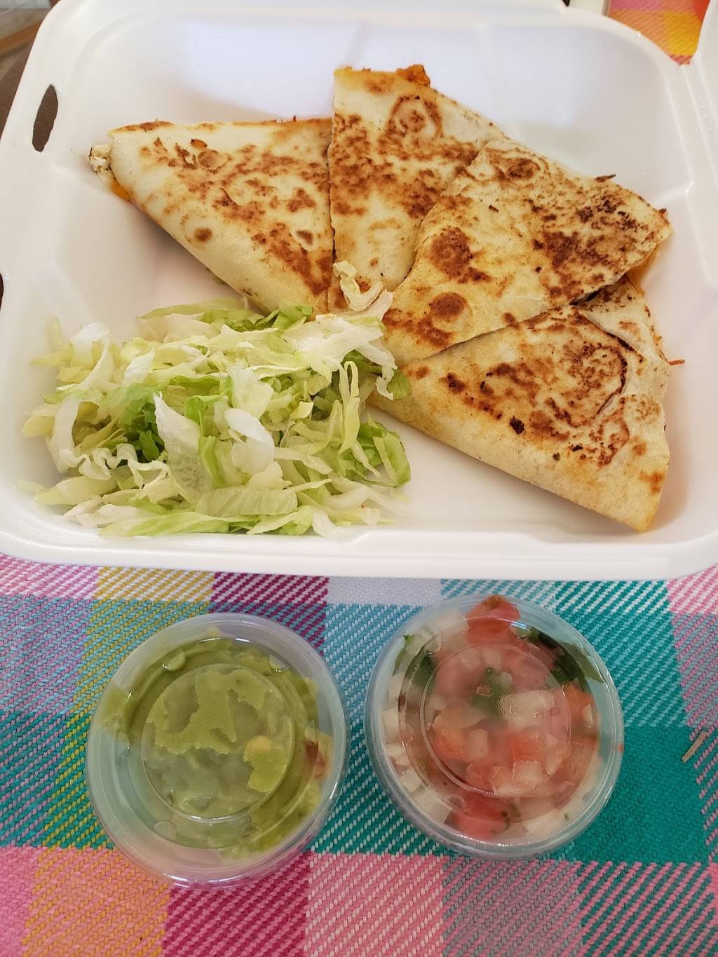 Deer Creek Sports Cantina & Tacos | restaurant | 12221 Mary Plaza, Omaha, NE 68142, USA | 4028841964 OR +1 402-884-1964