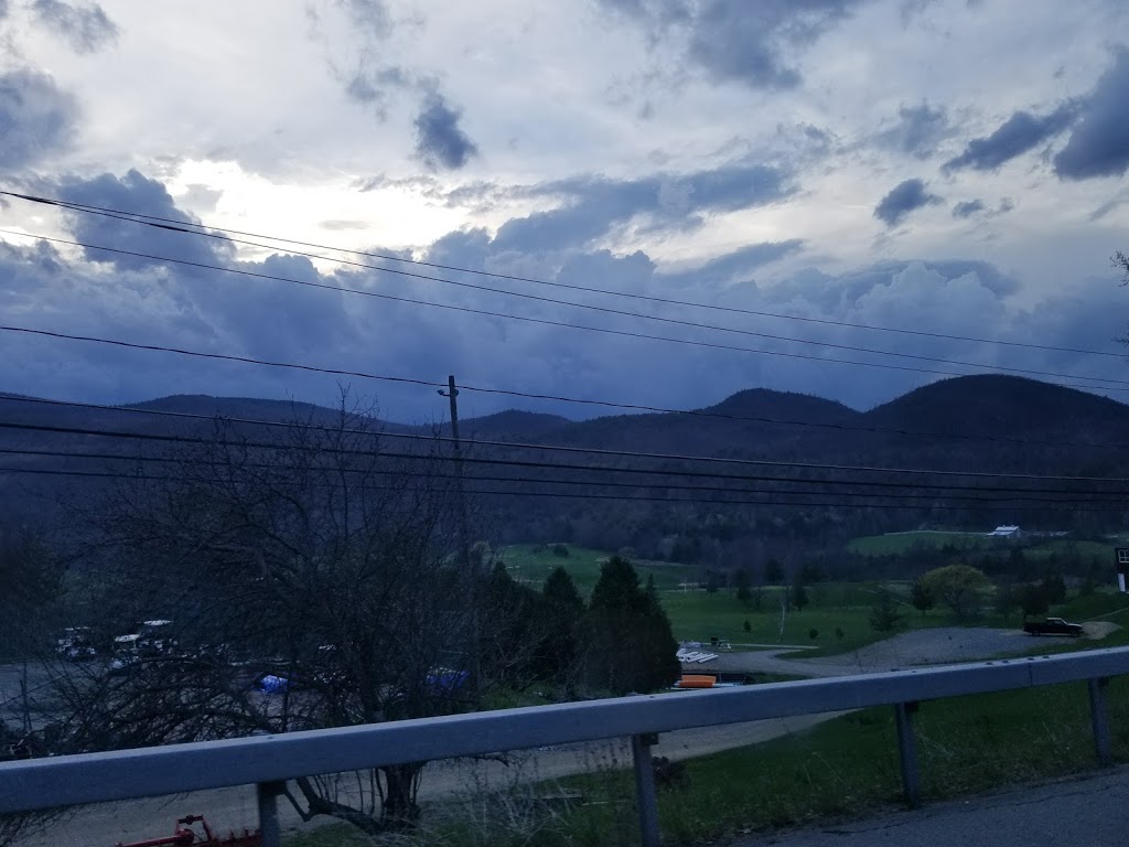 Ticonderoga Golf Course | restaurant | 609 New York 9N, Ticonderoga, NY 12883, USA | 5185852801 OR +1 518-585-2801