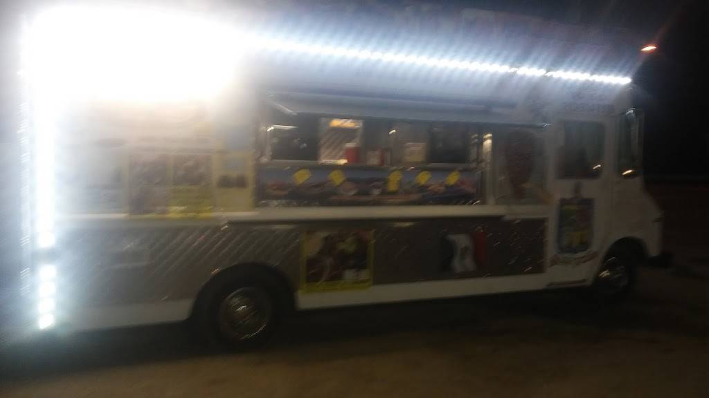 Tacos Y Parrilladas El Primo | restaurant | 6410 Lyons Ave, Houston, TX 77020, USA | 7135147979 OR +1 713-514-7979