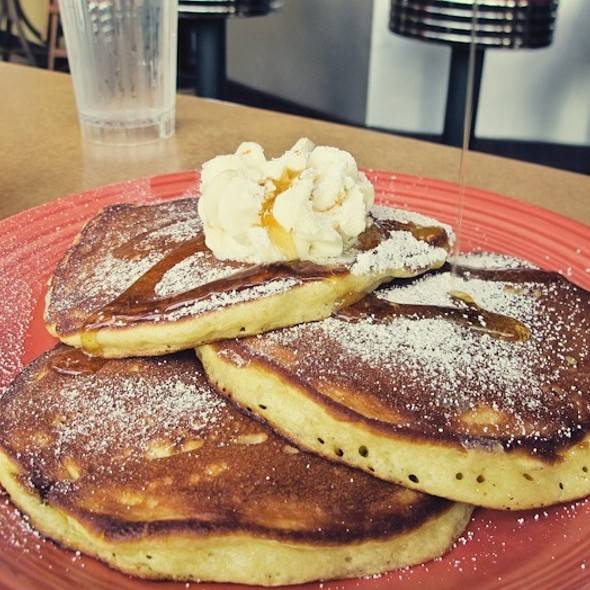 Geraldines Counter Restaurant | restaurant | 4872 Rainier Ave S, Seattle, WA 98118, USA | 2067232080 OR +1 206-723-2080