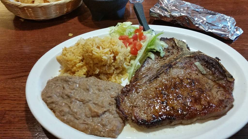 Buen Apetito | restaurant | 3605 N Vermilion St, Danville, IL 61832, USA | 2174318240 OR +1 217-431-8240