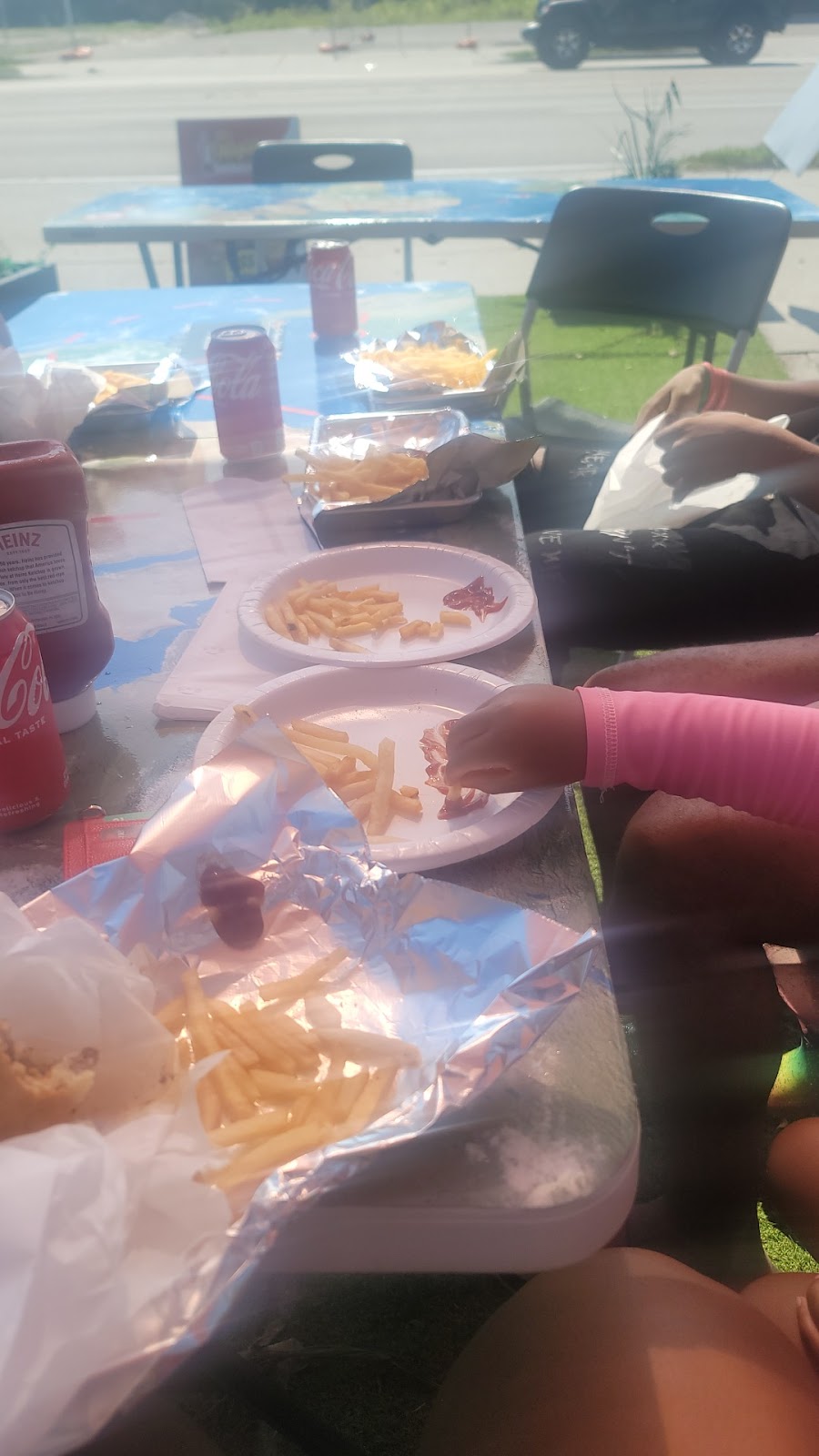 The Magician food truck | restaurant | 19201 San Carlos Blvd, Fort Myers Beach, FL 33931, USA | 2392654639 OR +1 239-265-4639