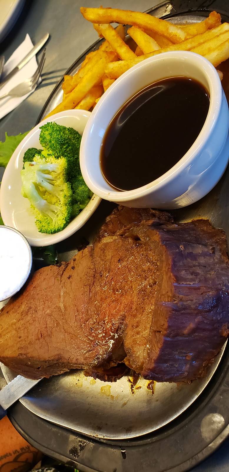 Skyline Inn | restaurant | 2425 Main St, Sweet Home, OR 97386, USA | 5413674000 OR +1 541-367-4000