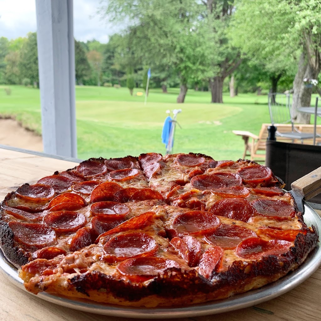 Sunnyside Par 3 | restaurant | 170 Sunnyside Road, Queensbury, NY 12804, USA | 5187920148 OR +1 518-792-0148