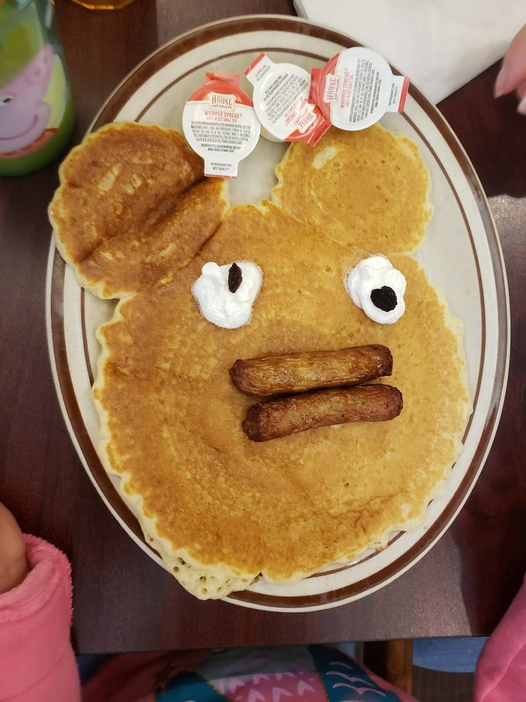 Sunshine Family Restaurant West | restaurant | 1575 John F Kennedy Rd, Dubuque, IA 52002, USA | 5635573000 OR +1 563-557-3000