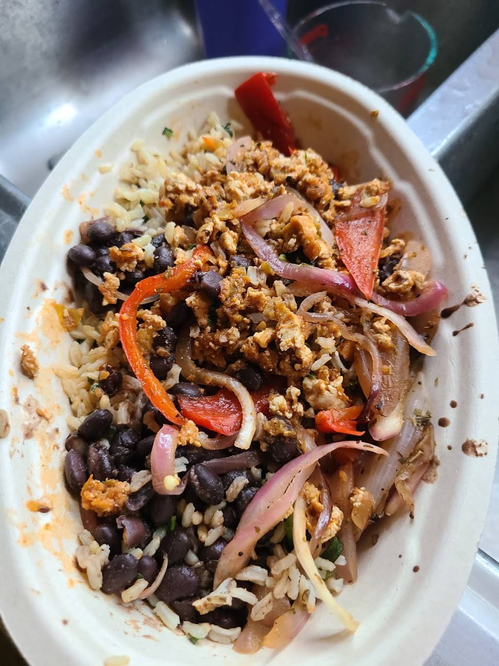 Chipotle Mexican Grill | restaurant | 1687 E Colorado Blvd, Pasadena, CA 91106, USA | 6267653314 OR +1 626-765-3314