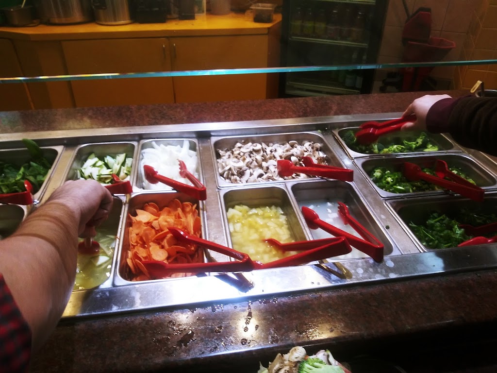 Bamboo Bistro | restaurant | 3451 Dogwood Rd # 1609, El Centro, CA 92243, USA | 7603531690 OR +1 760-353-1690