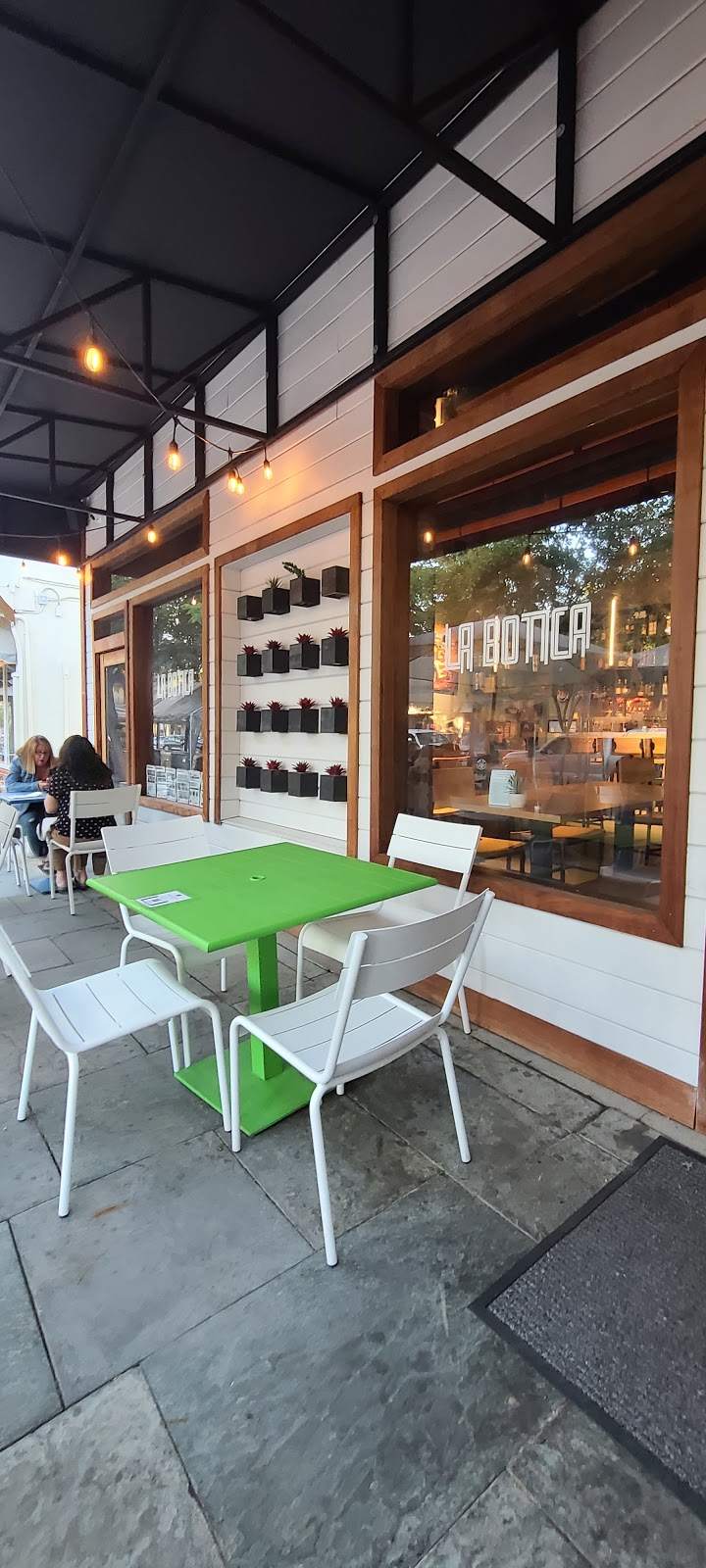 La Botica | restaurant | 2086 First St, Livermore, CA 94550, USA | 9252157427 OR +1 925-215-7427